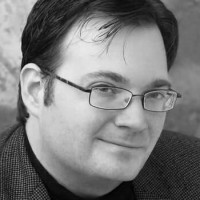BRANDON SANDERSON