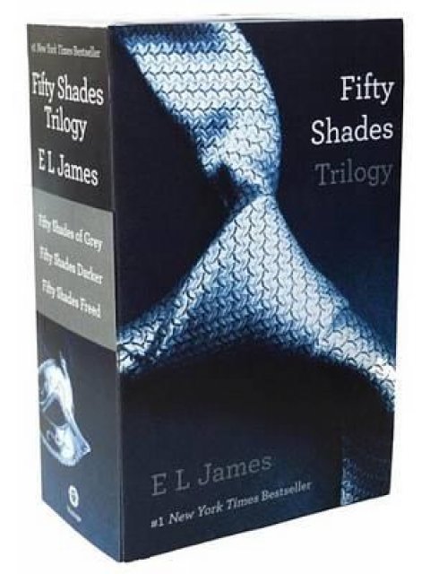 FIFTY SHADES TRILOGY (BOXED SET) FIFTY SHADES OF GREY, FIFTY SHADES DARKER, FIFTY SHADES FREED 3-VOL