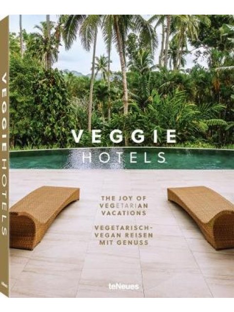 THE ULTIMATE SKI BOOK  HC