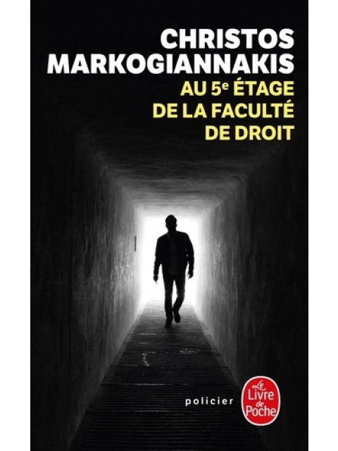 AU 5E ETAGE DE LA FACULTE DE DROIT POCHE