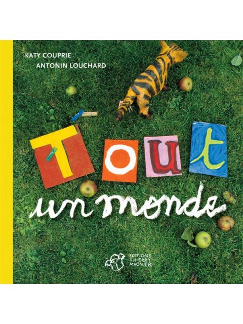 TOUT UN MONDE  POCHE