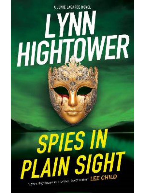 SPIES IN PLAIN SIGHT PB